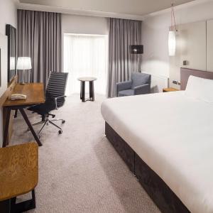 Premium Queen Room with sofa bed