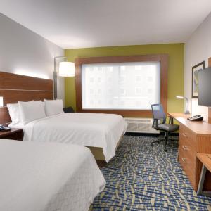 Standard Room with Two Queen Beds