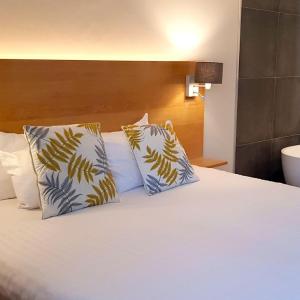 Deluxe Double Room with Bath