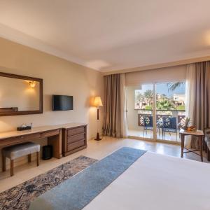 Honeymooners Romantic Package (Couples Only)