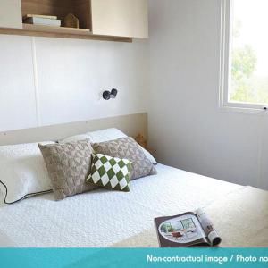 Two-Bedroom Mobile Home 6 people "Essentiel Signature" with Air Conditionning