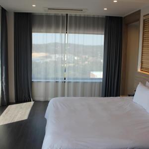 Casaloma Suite with Ocean View