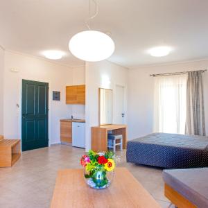 Double or Twin Room with Sea View
