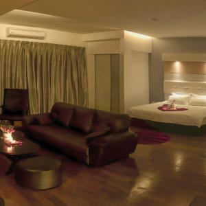 Superior Suite with Spa Bath