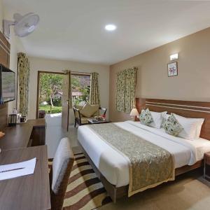 Superior Double Room: Complimentary Hi-Tea, Early Check-In/Late Check-Out upto 3 hours (subject to availability)