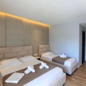 Triple Room with Balcony