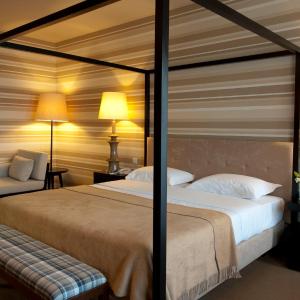 Suite (2 Adults + 1 Child up to 12 years old)