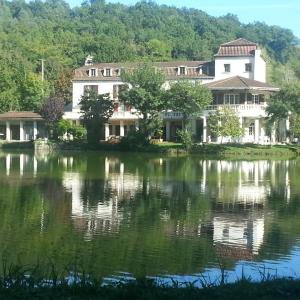 Triple Room with Balcony - Lake View