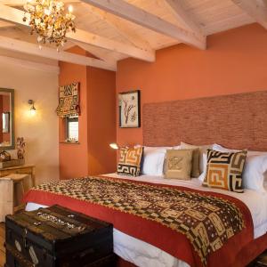 Luxury Island Suite
