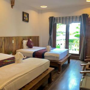 Double Room with Two Double Beds