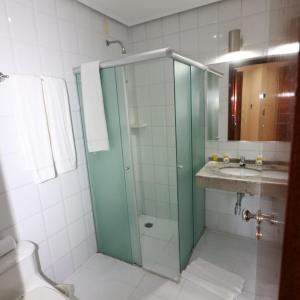 triple room with single bed