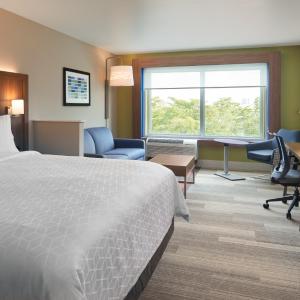 King Suite with Additional Living Area