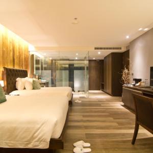 Deluxe Twin Room with Sea View