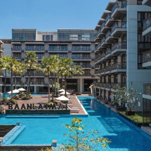 Deluxe Double or Twin Room with Pool Access