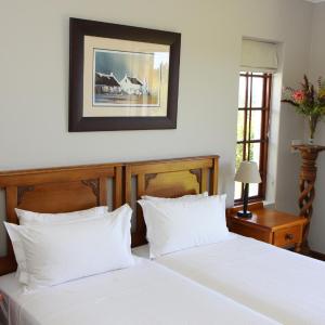 Cottage (5 Adults)