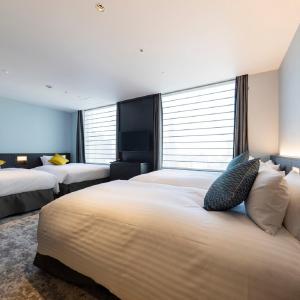 Triple Room with Lounge Access - Top Floor - Non-Smoking