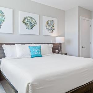 Two-Bedroom Bay View Condo