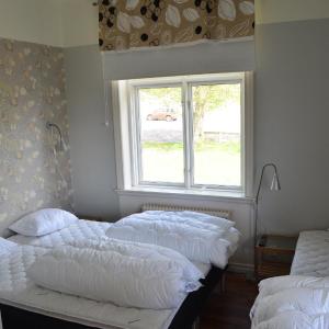 Economy Triple Room