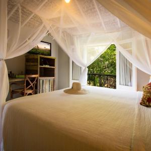 Deluxe Double Room with Garden View