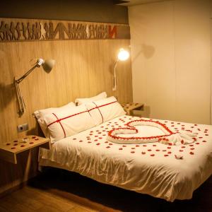 Deluxe Suite with Spa Bath