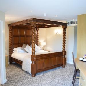 Junior Suite with Balcony
