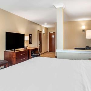 King Suite with Sofa Bed - Non Smoking