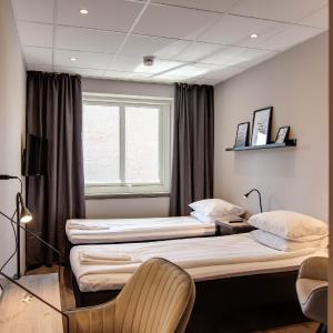 Small Twin Room