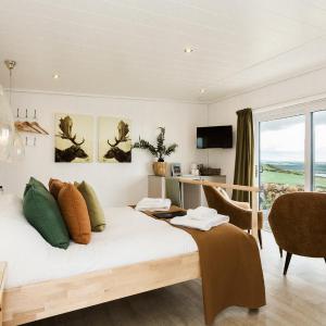 One-Bedroom Chalet