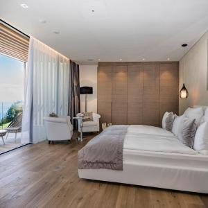 Standard Villa