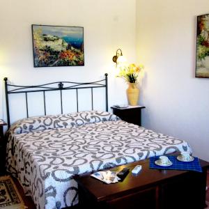 One-Bedroom Apartment (2 Adults + 2 Children)
