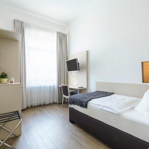 Single Room Modern
