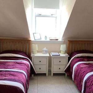Twin Room with Bathroom