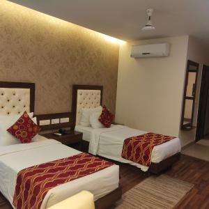 Large Twin Room