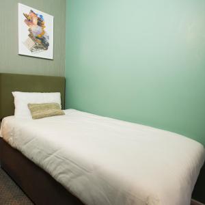 Deluxe Single Room