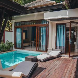 Pool Villa with Round Trip Airport Transfer