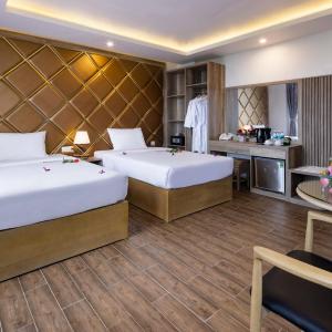 Deluxe Twin Room