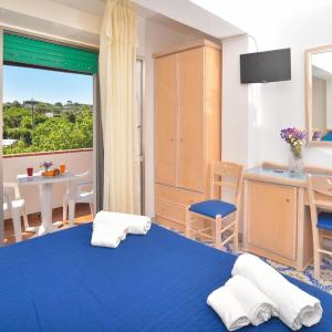 Single Room with Garden View