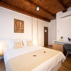 King Room with Balcony