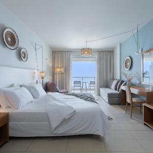 Superior Double or Twin Room with Sea View