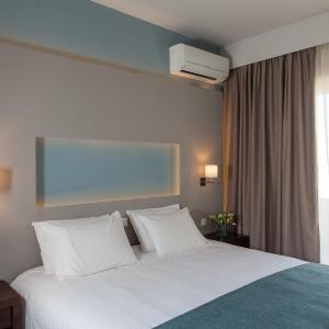 Suite with Garden View