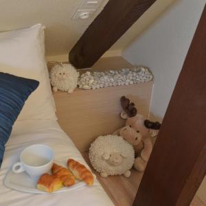 Family Room (2 Adults + 2 Children)