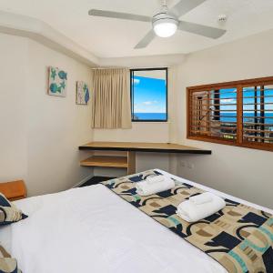 Deluxe One-Bedroom Apartment - Mid Floor