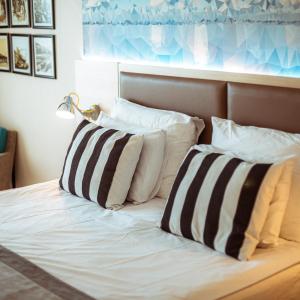 Double or Twin Room Land View