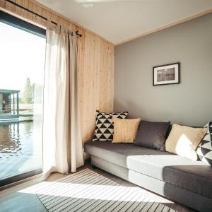 Floating House - Spa Access is not included