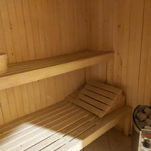 Economy Triple Room