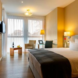Business Single Room
