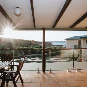 Apartment with Garden View