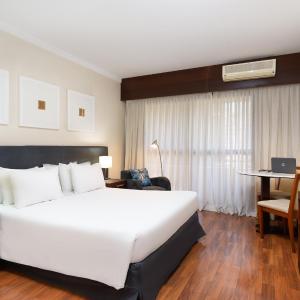 Standard Apartment with Queen Bed