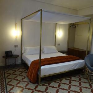 Junior Suite with Balcony
