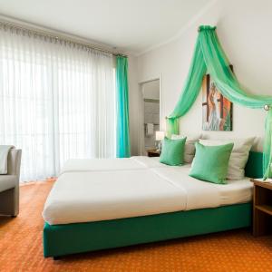 Comfort Double Room with Air-Conditioning